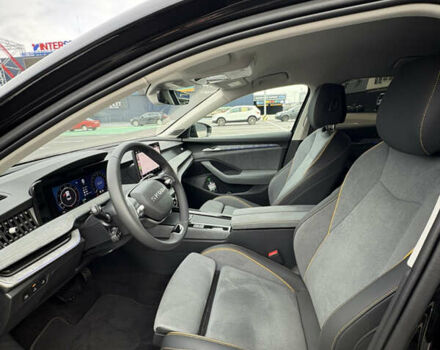 Чорний Шкода Суперб, об'ємом двигуна 2 л та пробігом 1 тис. км за 45000 $, фото 7 на Automoto.ua