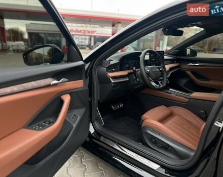 Черный Шкода Суперб, объемом двигателя 1.98 л и пробегом 6 тыс. км за 55555 $, фото 25 на Automoto.ua