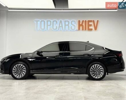 Черный Шкода Суперб, объемом двигателя 1.98 л и пробегом 1 тыс. км за 59999 $, фото 4 на Automoto.ua