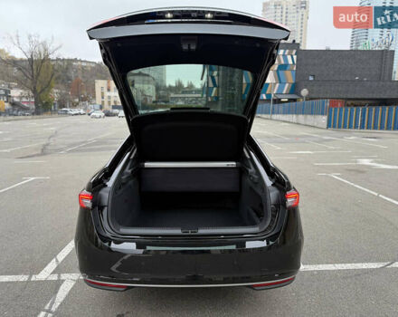 Чорний Шкода Суперб, об'ємом двигуна 1.97 л та пробігом 1 тис. км за 54700 $, фото 7 на Automoto.ua