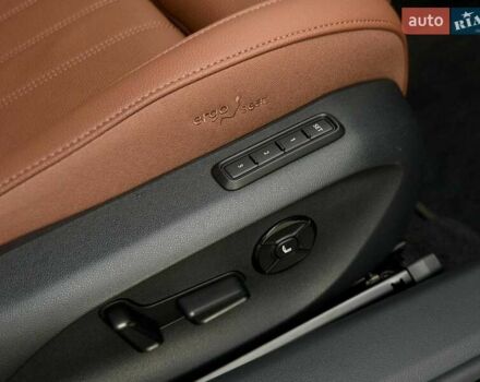 Черный Шкода Суперб, объемом двигателя 1.98 л и пробегом 6 тыс. км за 55555 $, фото 53 на Automoto.ua