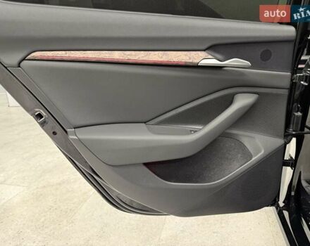 Черный Шкода Суперб, объемом двигателя 1.98 л и пробегом 1 тыс. км за 59999 $, фото 39 на Automoto.ua