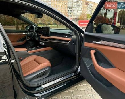 Черный Шкода Суперб, объемом двигателя 1.98 л и пробегом 6 тыс. км за 55555 $, фото 47 на Automoto.ua