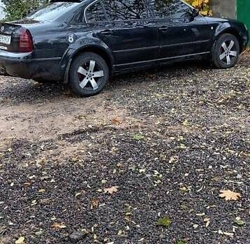 Чорний Шкода Суперб, об'ємом двигуна 1.8 л та пробігом 296 тис. км за 4965 $, фото 1 на Automoto.ua