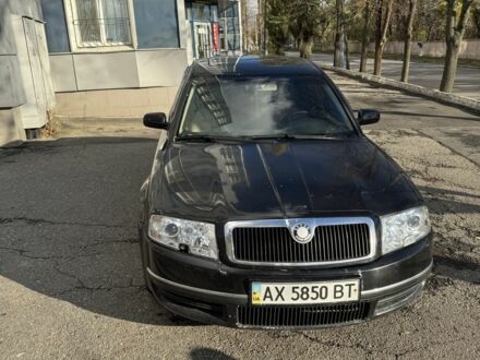 Шкода Суперб 2003 у Харкові на Automoto.ua Чорний Шкода Суперб, об'ємом двигуна 2.8 л та пробігом 350 тис. км за 4200 $, фото 1 на Automoto.ua