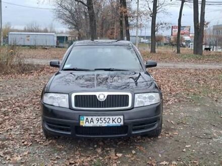 Черный Шкода Суперб, объемом двигателя 1.8 л и пробегом 302 тыс. км за 4500 $, фото 1 на Automoto.ua