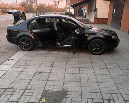 Черный Шкода Суперб, объемом двигателя 1.8 л и пробегом 325 тыс. км за 6999 $, фото 1 на Automoto.ua