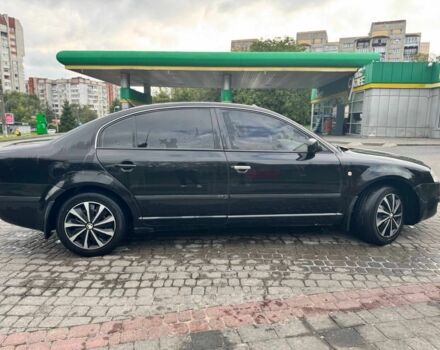 Черный Шкода Суперб, объемом двигателя 1.8 л и пробегом 210 тыс. км за 4500 $, фото 1 на Automoto.ua