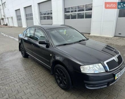 Черный Шкода Суперб, объемом двигателя 1.78 л и пробегом 182 тыс. км за 6000 $, фото 1 на Automoto.ua