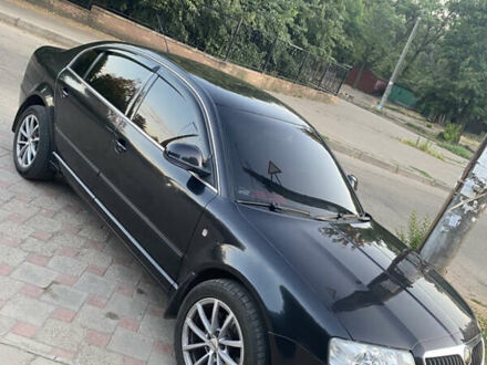 Черный Шкода Суперб, объемом двигателя 1.8 л и пробегом 215 тыс. км за 7000 $, фото 1 на Automoto.ua