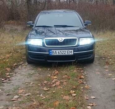 Черный Шкода Суперб, объемом двигателя 2.5 л и пробегом 403 тыс. км за 6500 $, фото 1 на Automoto.ua