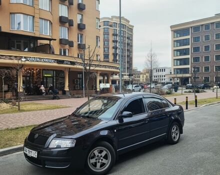 Черный Шкода Суперб, объемом двигателя 1.8 л и пробегом 300 тыс. км за 6000 $, фото 1 на Automoto.ua