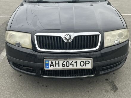 Черный Шкода Суперб, объемом двигателя 1.9 л и пробегом 216 тыс. км за 5100 $, фото 1 на Automoto.ua