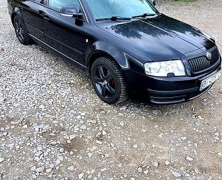 Черный Шкода Суперб, объемом двигателя 1.9 л и пробегом 560 тыс. км за 5500 $, фото 1 на Automoto.ua