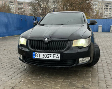Черный Шкода Суперб, объемом двигателя 1.8 л и пробегом 165 тыс. км за 7800 $, фото 1 на Automoto.ua