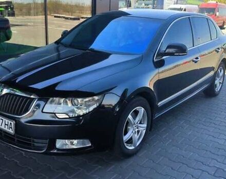 Чорний Шкода Суперб, об'ємом двигуна 2 л та пробігом 255 тис. км за 9700 $, фото 1 на Automoto.ua