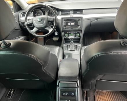 Чорний Шкода Суперб, об'ємом двигуна 2 л та пробігом 182 тис. км за 10150 $, фото 1 на Automoto.ua