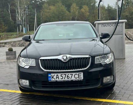Черный Шкода Суперб, объемом двигателя 1.6 л и пробегом 252 тыс. км за 8200 $, фото 1 на Automoto.ua