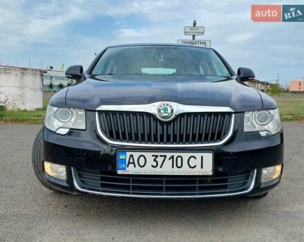 Чорний Шкода Суперб, об'ємом двигуна 2 л та пробігом 258 тис. км за 8900 $, фото 1 на Automoto.ua