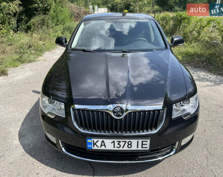 Черный Шкода Суперб, объемом двигателя 2 л и пробегом 312 тыс. км за 11500 $, фото 1 на Automoto.ua