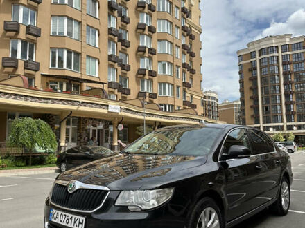 Шкода Суперб 2011 в Киеве на Automoto.ua Черный Шкода Суперб, объемом двигателя 2 л и пробегом 413 тыс. км за 11000 $, фото 1 на Automoto.ua