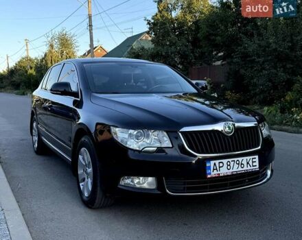 Черный Шкода Суперб, объемом двигателя 1.8 л и пробегом 215 тыс. км за 7600 $, фото 1 на Automoto.ua
