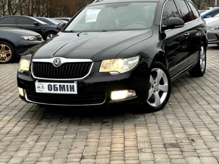 Черный Шкода Суперб, объемом двигателя 2 л и пробегом 236 тыс. км за 11000 $, фото 1 на Automoto.ua