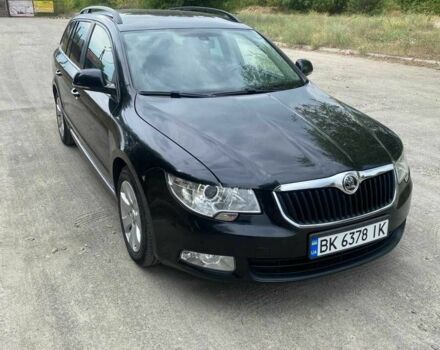 Черный Шкода Суперб, объемом двигателя 1.6 л и пробегом 286 тыс. км за 9500 $, фото 1 на Automoto.ua