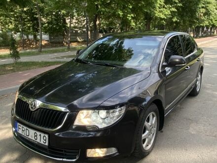 Шкода Суперб 2012 у Софиевке на Automoto.ua Чорний Шкода Суперб, об'ємом двигуна 2 л та пробігом 270 тис. км за 5800 $, фото 1 на Automoto.ua