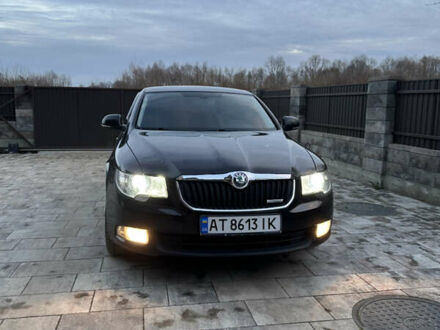 Чорний Шкода Суперб, об'ємом двигуна 1.6 л та пробігом 222 тис. км за 11850 $, фото 1 на Automoto.ua