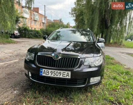 Черный Шкода Суперб, объемом двигателя 2 л и пробегом 237 тыс. км за 12500 $, фото 1 на Automoto.ua