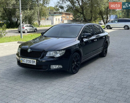 Черный Шкода Суперб, объемом двигателя 2 л и пробегом 267 тыс. км за 13800 $, фото 1 на Automoto.ua