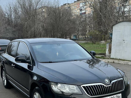 Черный Шкода Суперб, объемом двигателя 1.8 л и пробегом 178 тыс. км за 10500 $, фото 1 на Automoto.ua