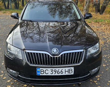 Черный Шкода Суперб, объемом двигателя 1.97 л и пробегом 294 тыс. км за 12400 $, фото 1 на Automoto.ua