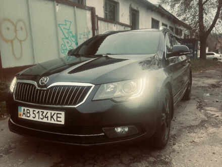 Чорний Шкода Суперб, об'ємом двигуна 2 л та пробігом 316 тис. км за 12300 $, фото 1 на Automoto.ua