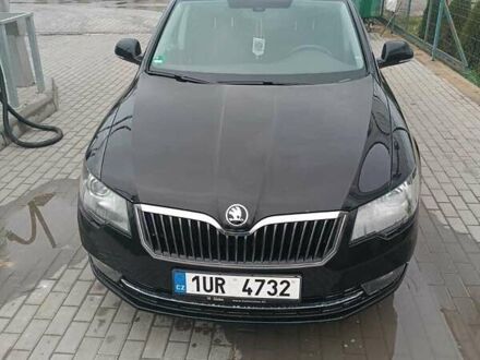Черный Шкода Суперб, объемом двигателя 2 л и пробегом 323 тыс. км за 4632 $, фото 1 на Automoto.ua
