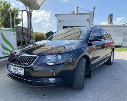 Черный Шкода Суперб, объемом двигателя 0 л и пробегом 277 тыс. км за 10700 $, фото 1 на Automoto.ua