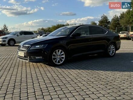 Шкода Суперб 2015 у Ужгороді на Automoto.ua Чорний Шкода Суперб, об'ємом двигуна 2 л та пробігом 235 тис. км за 17300 $, фото 1 на Automoto.ua