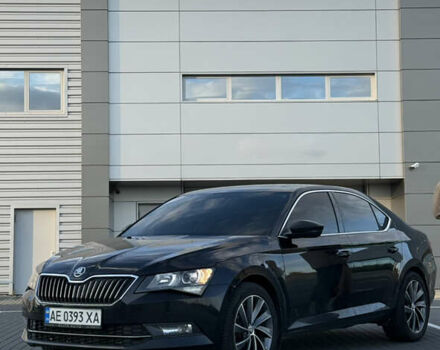 Черный Шкода Суперб, объемом двигателя 1.8 л и пробегом 145 тыс. км за 19500 $, фото 1 на Automoto.ua