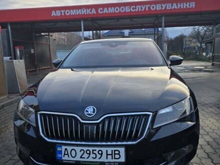 Черный Шкода Суперб, объемом двигателя 1.97 л и пробегом 245 тыс. км за 20000 $, фото 1 на Automoto.ua