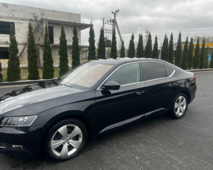 Черный Шкода Суперб, объемом двигателя 2 л и пробегом 274 тыс. км за 15921 $, фото 1 на Automoto.ua