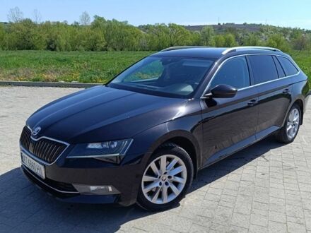 Черный Шкода Суперб, объемом двигателя 2 л и пробегом 180 тыс. км за 17000 $, фото 1 на Automoto.ua