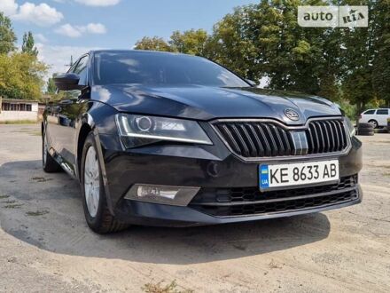 Черный Шкода Суперб, объемом двигателя 1.4 л и пробегом 225 тыс. км за 14000 $, фото 1 на Automoto.ua