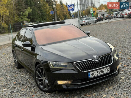 Черный Шкода Суперб, объемом двигателя 2 л и пробегом 208 тыс. км за 18399 $, фото 1 на Automoto.ua