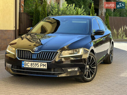 Чорний Шкода Суперб, об'ємом двигуна 2 л та пробігом 319 тис. км за 18500 $, фото 1 на Automoto.ua