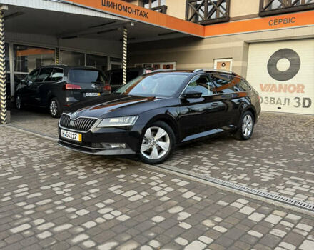 Черный Шкода Суперб, объемом двигателя 2 л и пробегом 252 тыс. км за 16999 $, фото 1 на Automoto.ua
