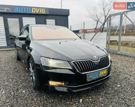 Черный Шкода Суперб, объемом двигателя 2 л и пробегом 270 тыс. км за 18500 $, фото 1 на Automoto.ua