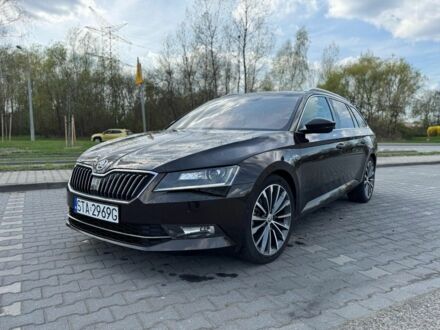 Шкода Суперб 2017 у Києві на Automoto.ua Чорний Шкода Суперб, об'ємом двигуна 2 л та пробігом 110 тис. км за 10200 $, фото 1 на Automoto.ua