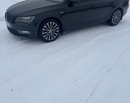 Черный Шкода Суперб, объемом двигателя 2 л и пробегом 287 тыс. км за 14500 $, фото 1 на Automoto.ua