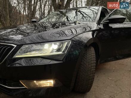 Шкода Суперб 2018 в Львове на Automoto.ua Черный Шкода Суперб, объемом двигателя 2 л и пробегом 142 тыс. км за 20650 $, фото 1 на Automoto.ua